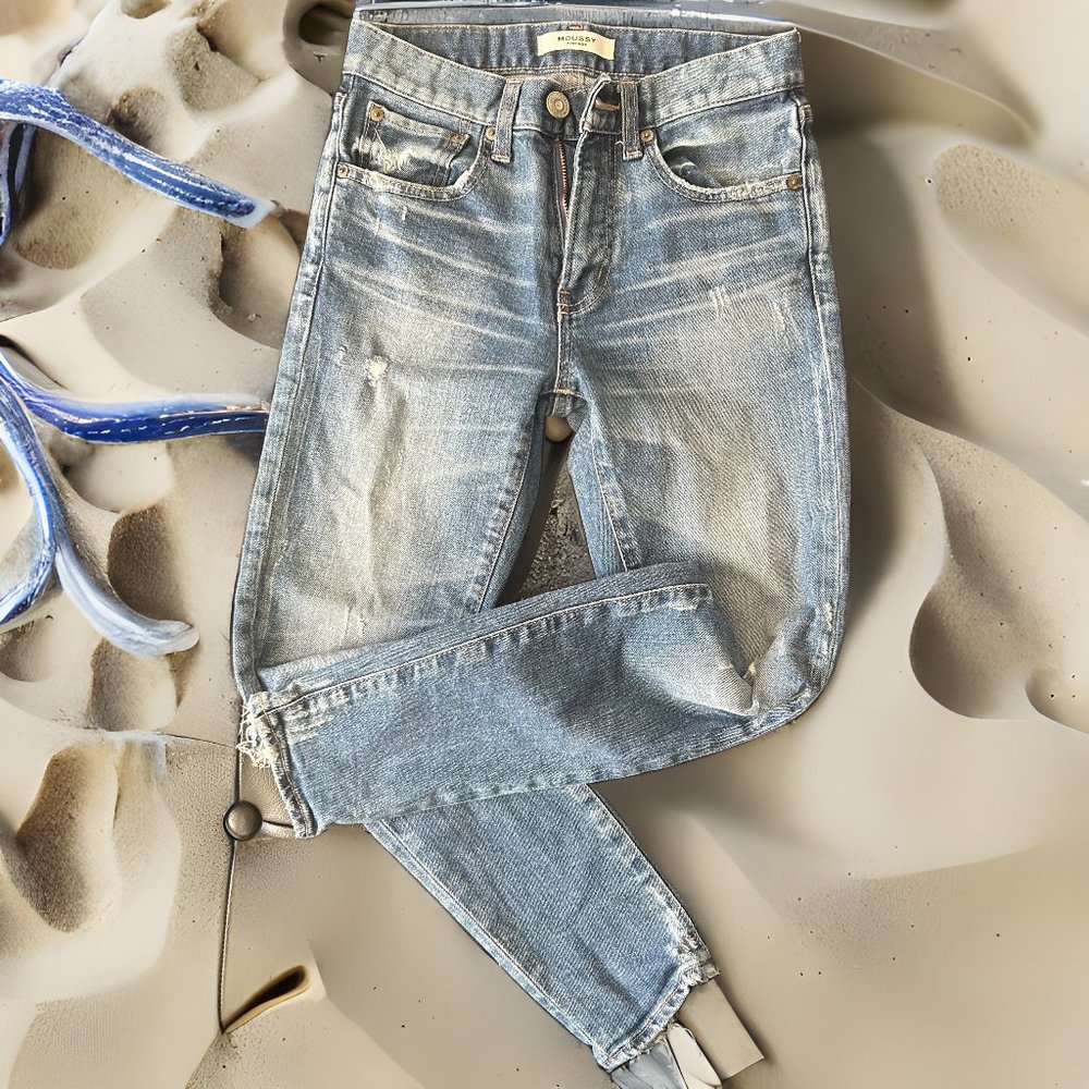 MOUSSY jeans